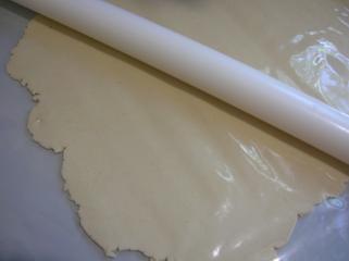 Rolled Peanut Butter Decorating Clay